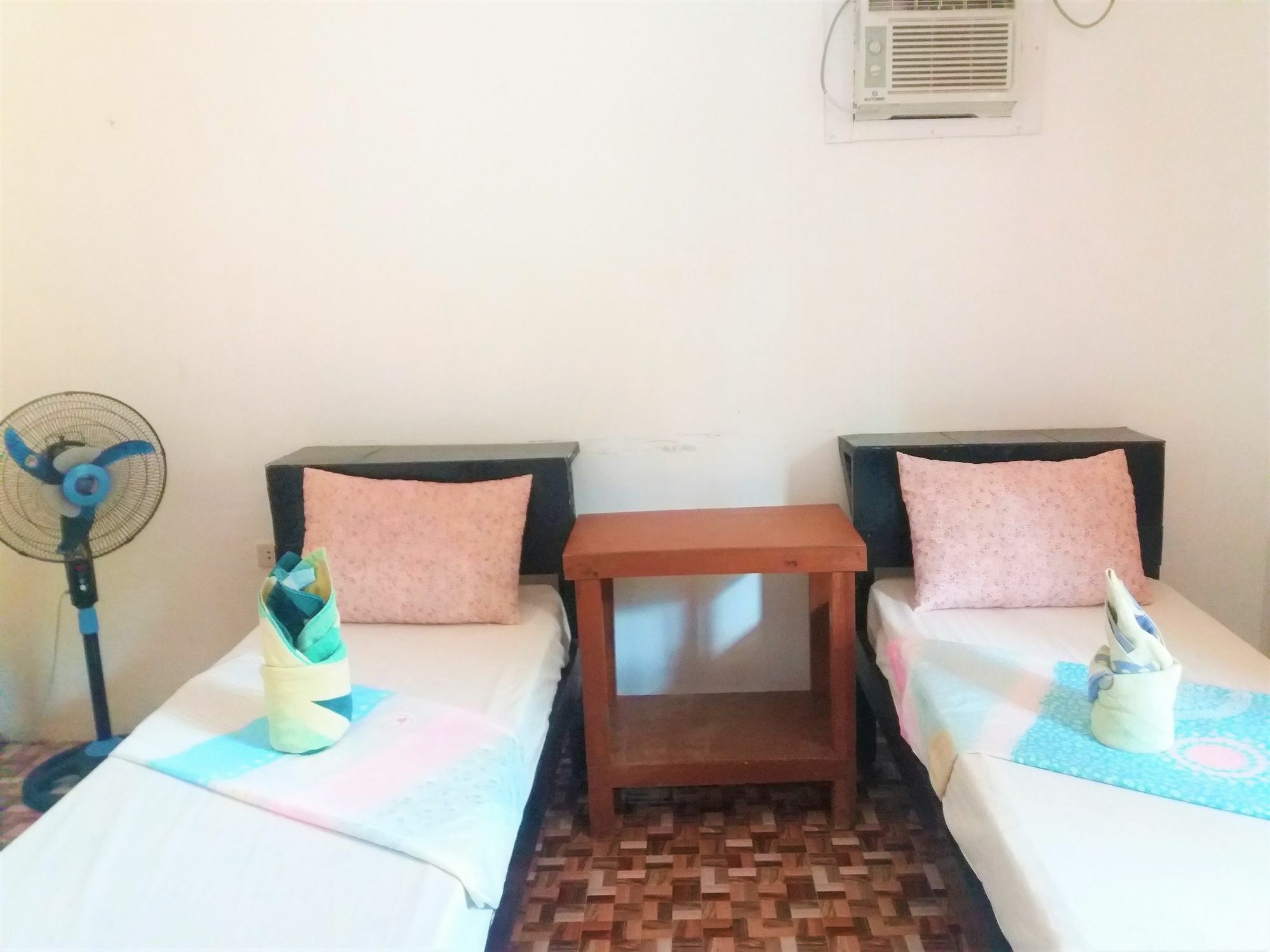 Ohana Hostel 爱妮岛 外观 照片